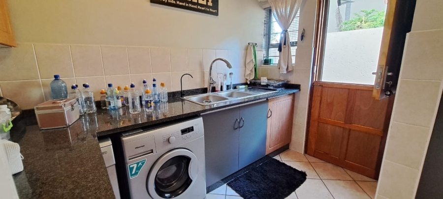 To Let 3 Bedroom Property for Rent in Safari Gardens North West